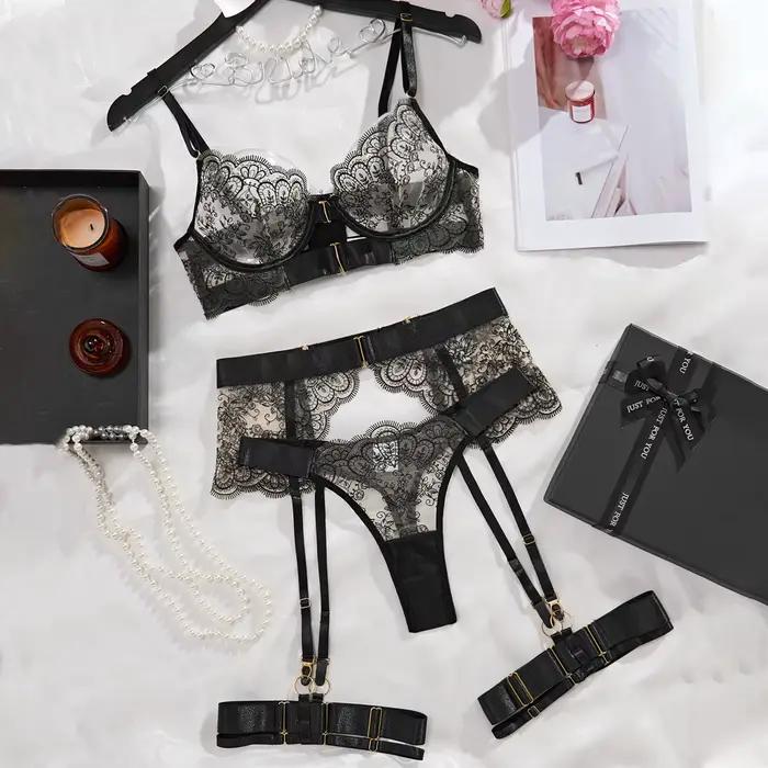 Ensemble de Lingerie de luxe brodée de fleurs noires, 4 pièces, sous-vêtements fantaisie, maille tra