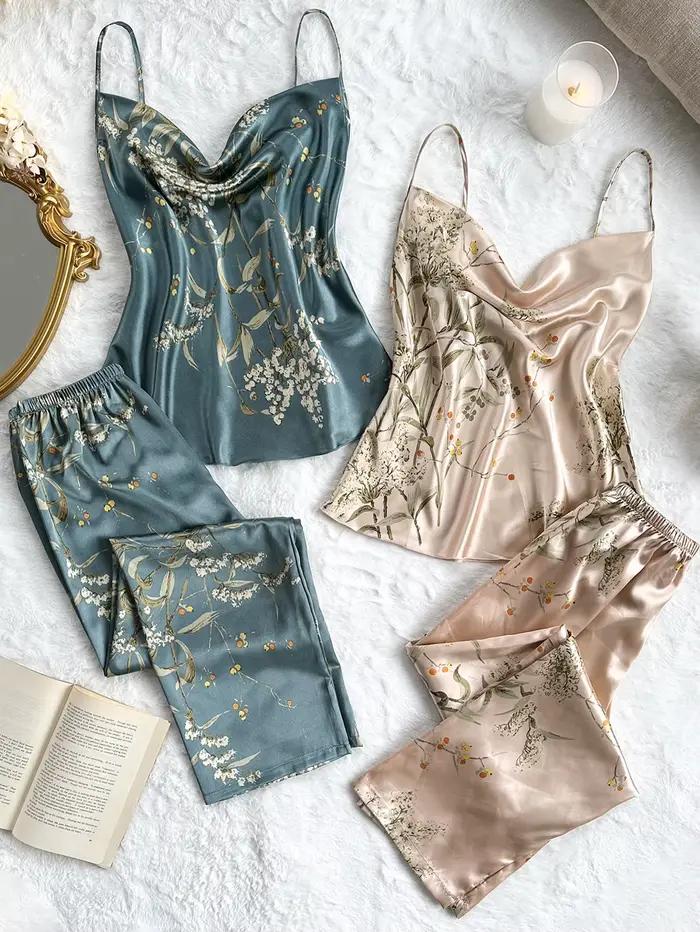 Ensemble pyjama élégant 4 pièces imprimé cerises pour femme, avec haut caraco à col bénitier et bret
