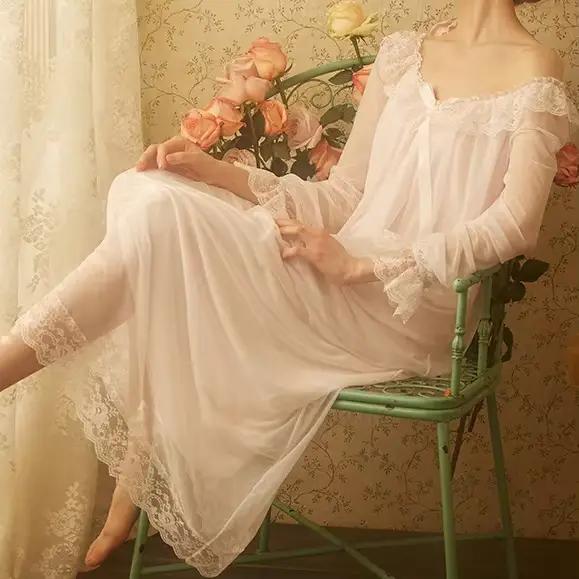 Robe de nuit féerique pour femmes, vêtements de nuit princesse, en dentelle blanche, Peignoir, longu