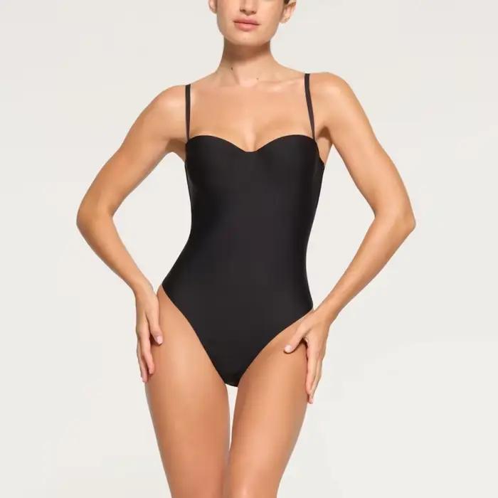 SKIMS HIRE BODY UNDERWIRE THONG BODYSUIT – Body sculptant pour femme avec armatures en acier et sout