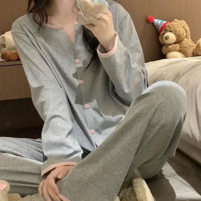 Les vêtements de nuit pour femmes peuvent être portés comme des vêtements d'extérieur, costume de ma