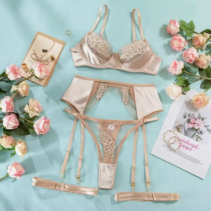 Ellolace fantaisie Lingerie florale dentelle Ensemble sous-vêtements brésiliens attrayant bretelles 