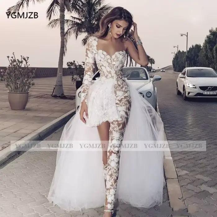 Robe de mariée courte et Sexy, style Boho, combinaison en dentelle, manches longues, avec traîne dét