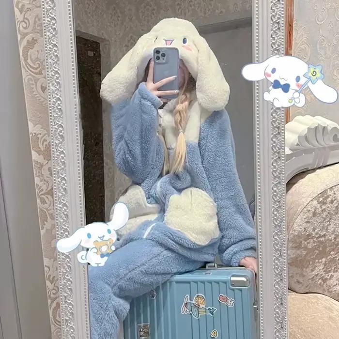 Pyjama en peluche Kawaii Cinnamoroll pour femme, vêtements de maison à capuche, vêtements de dessin 