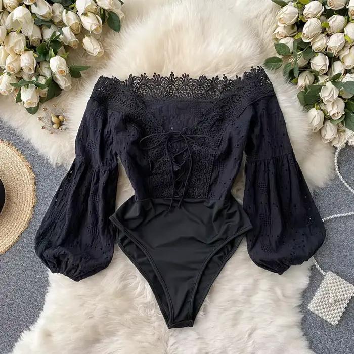 Body femme 2025 été automne Ins dentelle creuse épissé à lacets col en v épaules dénudées lanterne m