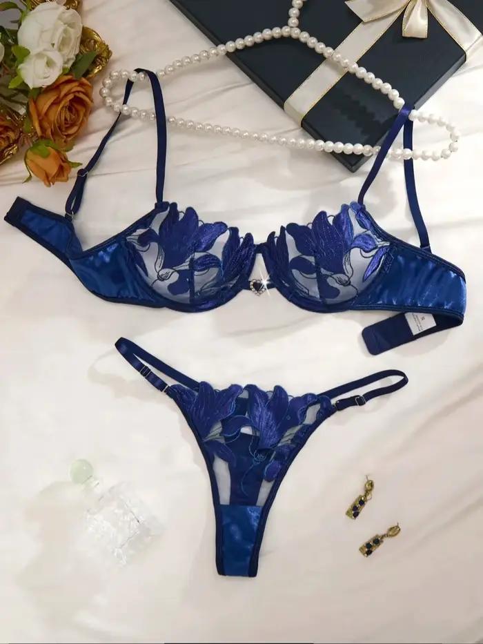 Ensemble de lingerie en dentelle brodée florale de style français bleu, soutien-gorge sexy et doux a