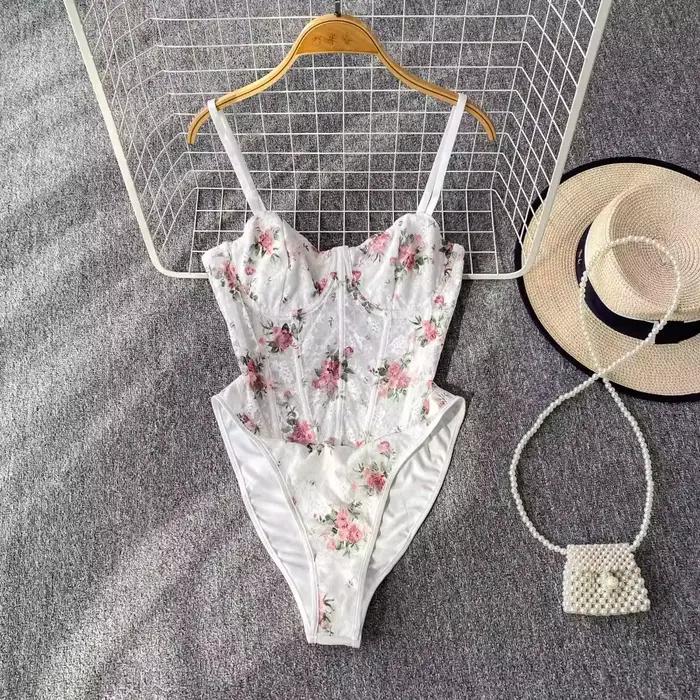 Foamlina européen blanc doux Floral Bandeau licou body haut femmes été arête de poisson taille cintr