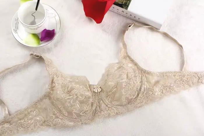 Soutien-gorge à armatures en dentelle fine pour femmes, bralette, soutien-gorge push-up, sous-vêteme