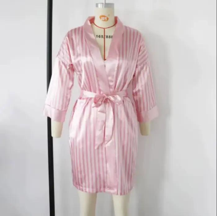 Robe de lingerie sexy pour femmes, satin rayé rose, courte, vêtements de nuit, peignoir, vêtements d