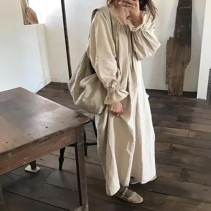 Elegantné bavlnené a ľanové šaty pre ženy