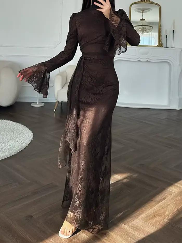 Elegantné večerné šaty z vyšívanej čipky pre ženy