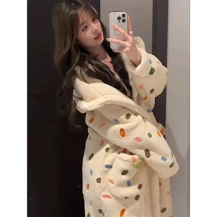 Robe à pois pour femmes, vêtements de nuit, chemise de nuit d'hiver, pyjama chaud en polaire, une pièce, à capuche, manches longues, vêtements de maison