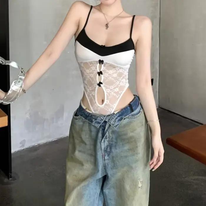 Biele čipkované body pre ženy