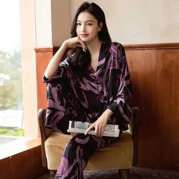 Pyjama à manches longues pour femmes, ensemble de vêtements de maison, style fin, haut de gamme, imbibé de glace, printemps et automne, 2023