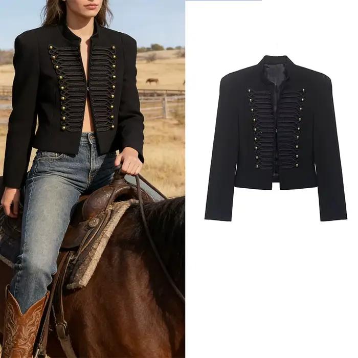 Veste courte en polyester avec détails dorés pour femmes, style décontracté et élégant pour les saisons printemps et automne, idéale pour sorties et occasions spéciales