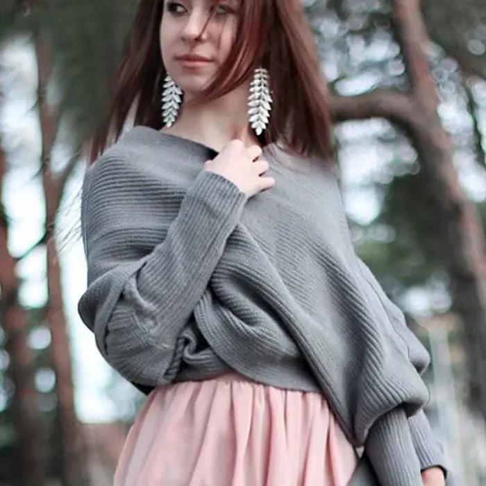 Dámske okrúhle pulóvre s výstrihom do V