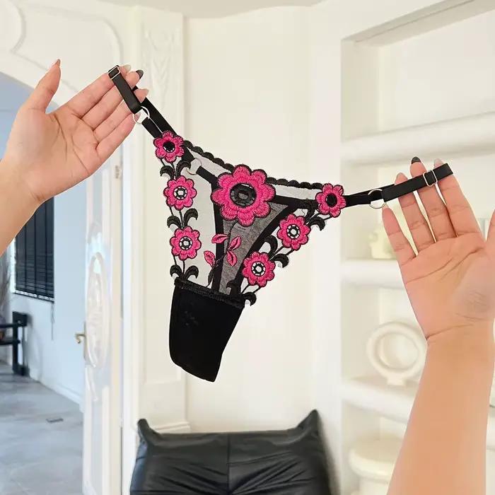 Culotte string sexy pour femme avec broderie florale en dentelle, taille basse, confortable, à découpes et ceinture ajustable