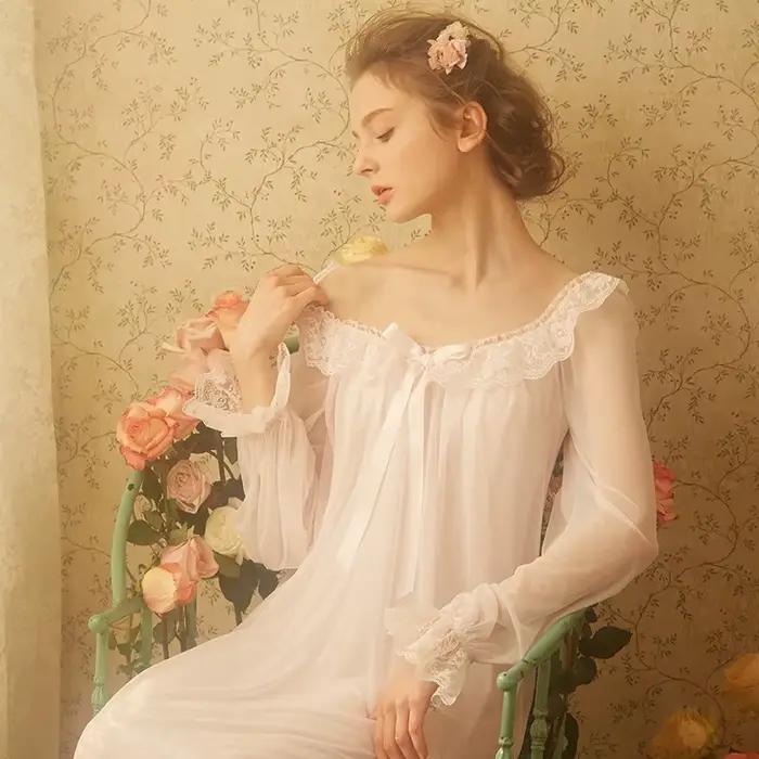 Rozprávková nočná košeľa pre ženy