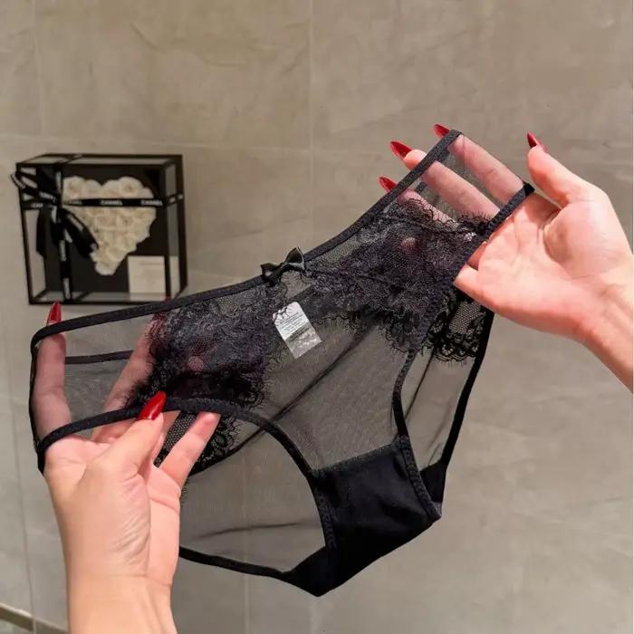 Culotte Triangle Femme en Dentelle Transparente et Respirante, Style Romantique Français, Lingerie Sexy et Intime, Pure Désir
