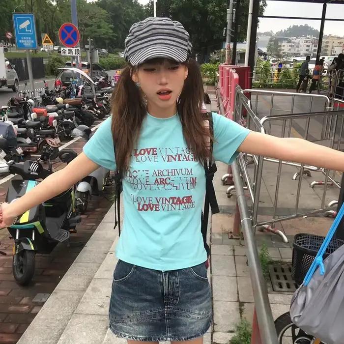 Karrram japonské Y2k tričko s potlačou písmen Trashy 2000s štýl krátky top Vintage Harajuku krátke rukávy