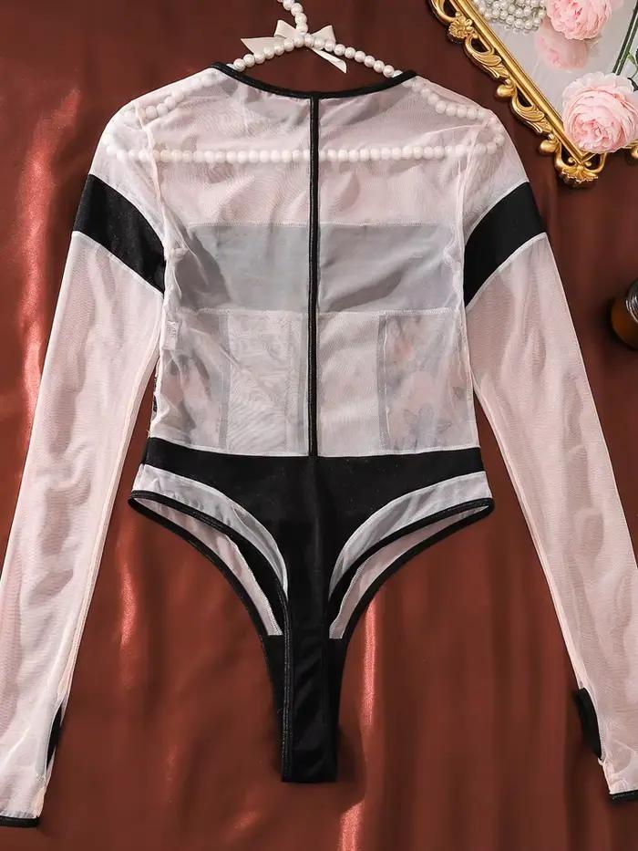 Sexy čipkovaný body Belamimi pre ženy – Elegantný top pre