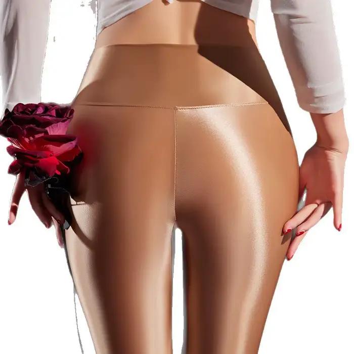 Sexy femmes ouvert entrejambe paquet hanche crayon pantalon élastique huile brillant mince Yoga façonnage porter Sexy femme de chambre collants Legging