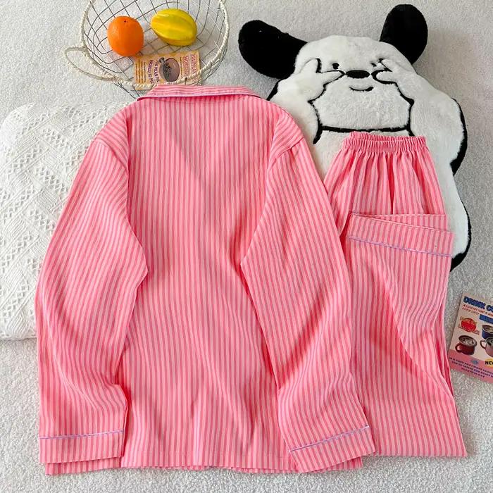 Roztomilý kawaii pyžamový set so zajačikom pre ženy
