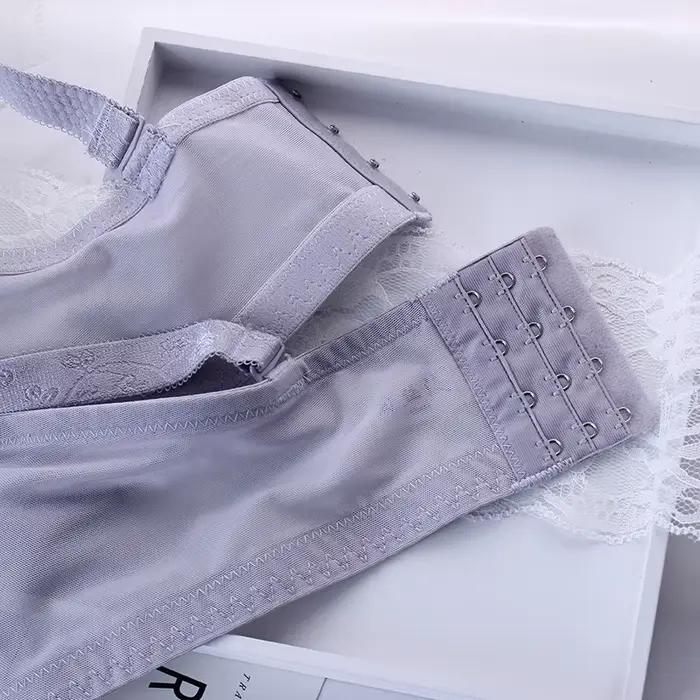 Priehľadná podprsenka pre ženy s veľkými veľkosťami