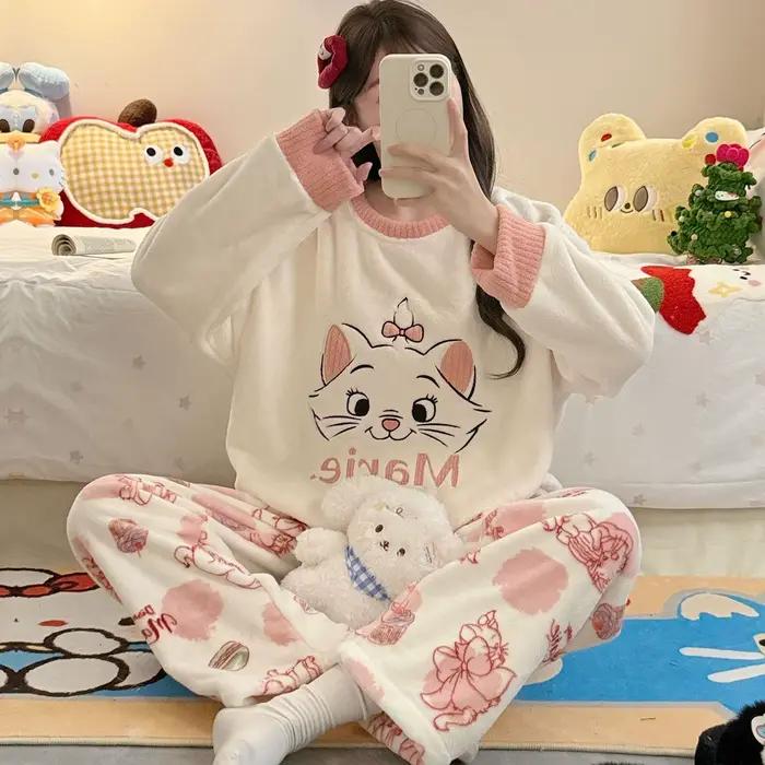 Nouveau Marie chat pyjama ensembles pour femmes chaud en peluche hiver pyjamas Homewear épais corail polaire mignon doux Anime périphérie