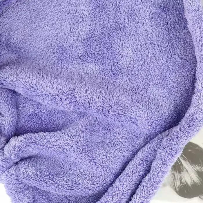 Dámska trubičková podprsenka v cukríkovej farbe