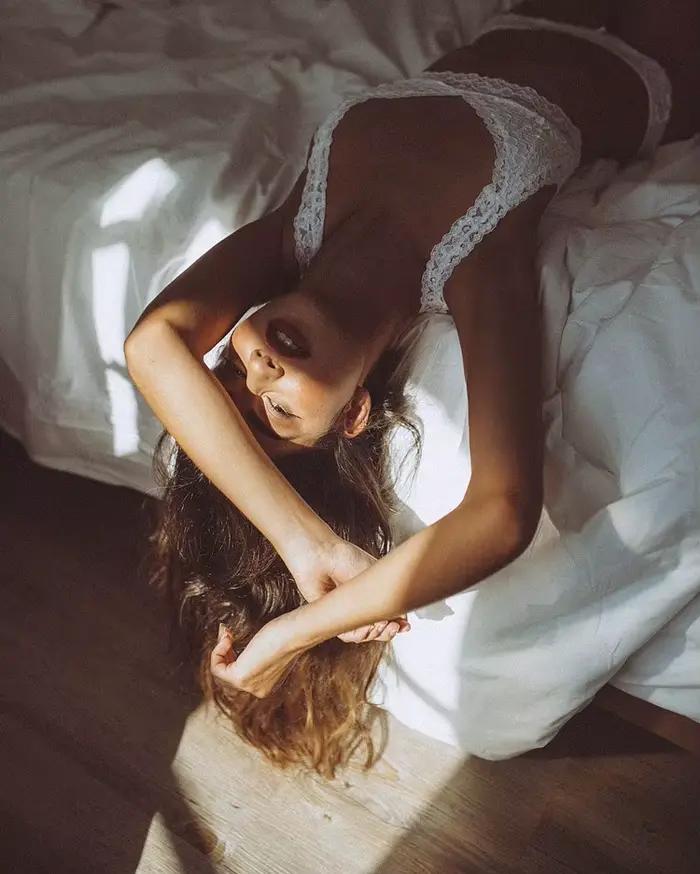 M-XXXL nová móda dámska veľká veľkosť čipka push-up podprsenka čierna e-deep V