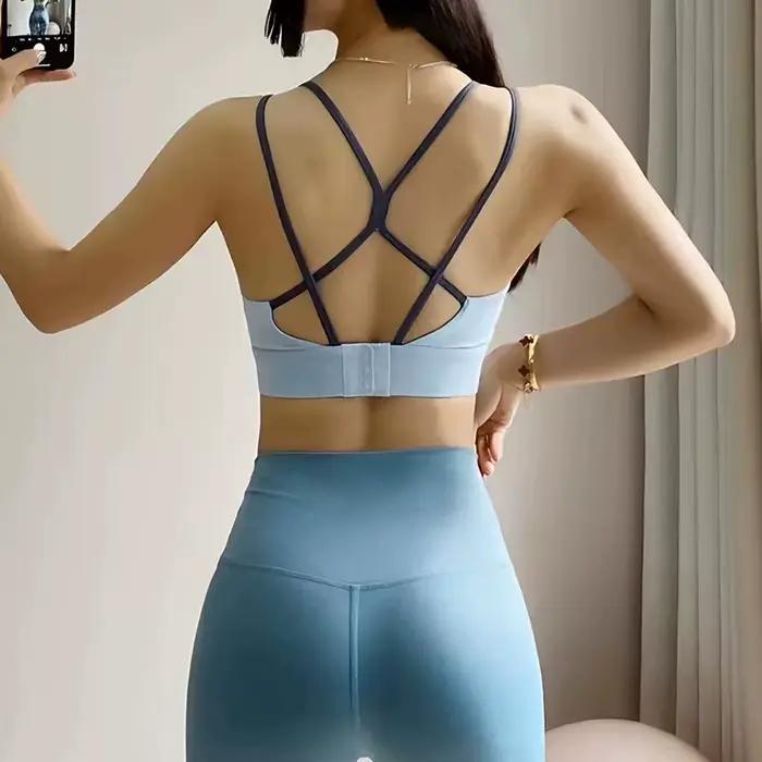 Soutien-gorge de sport de yoga pour femmes, conception de blocage de couleur intégrée avec soutien-gorge de sport à boucle