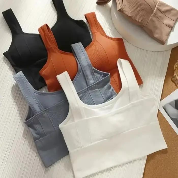 Športová podprsenka s proti-potnou funkciou pre fitness oblečenie. Bezšvová jógová