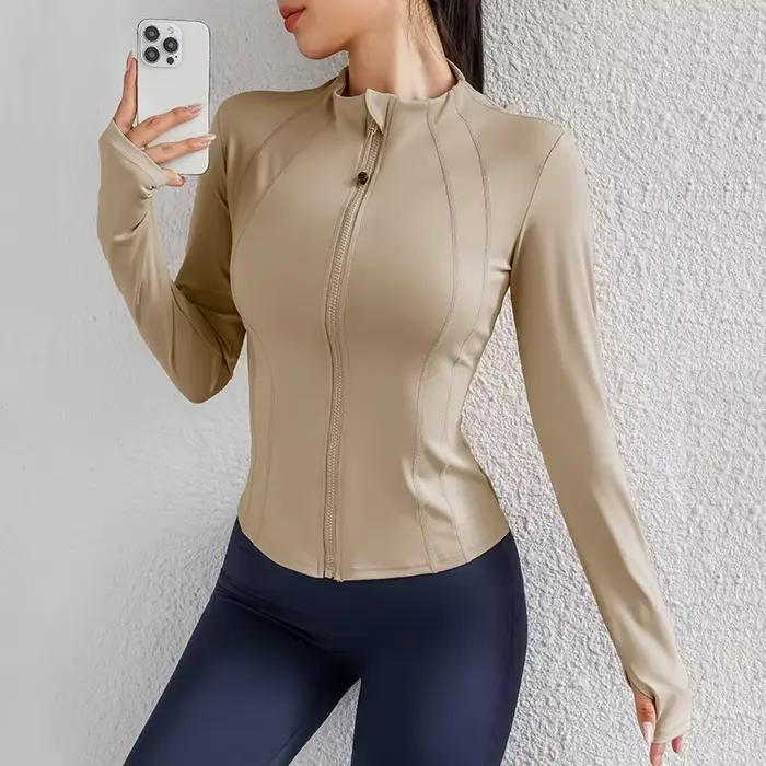Športová zipsová zimná bunda pre ženy na behanie