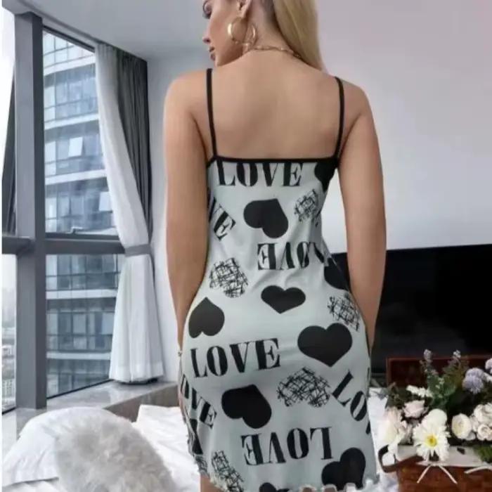 Sexi nočná košeľa s ramienkami a výstrihom do V pre ženy