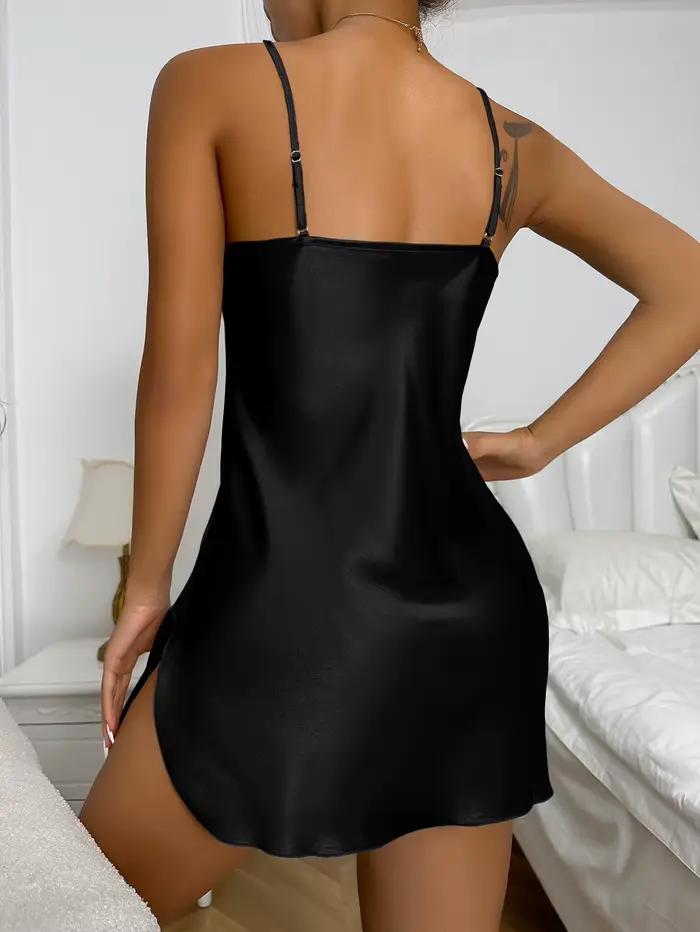 Chemise de nuit pour femmes en polyester mince élégante courte sexy col en V pour été occasions spéciales