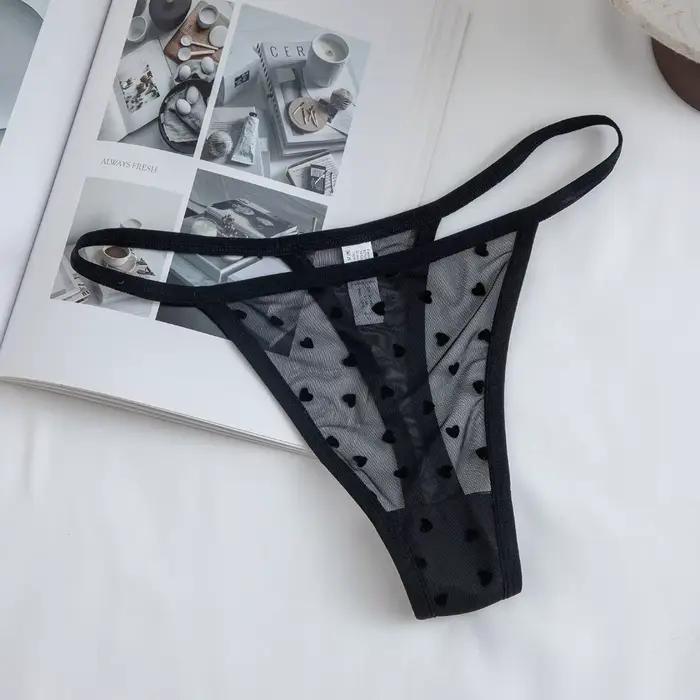 Lingerie String en résille transparente à motif cœur, à fines bretelles, taille basse