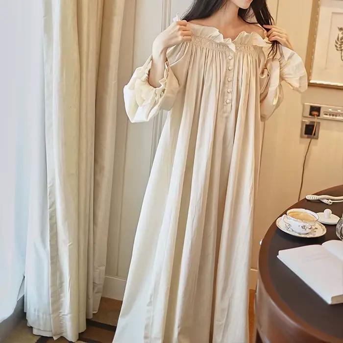 Chemise de nuit élégante en coton 100% avec dentelle pour femmes occasions spéciales nocturnes et loungewear