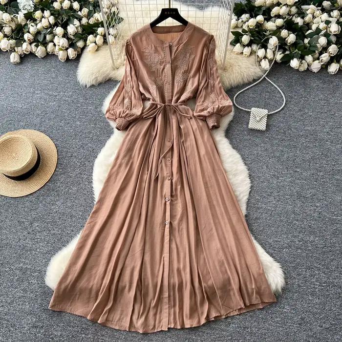Elegantné vintage vyšívané gombíkové šaty do A-liniek Štýlové ležérne plážové prázdninové letné