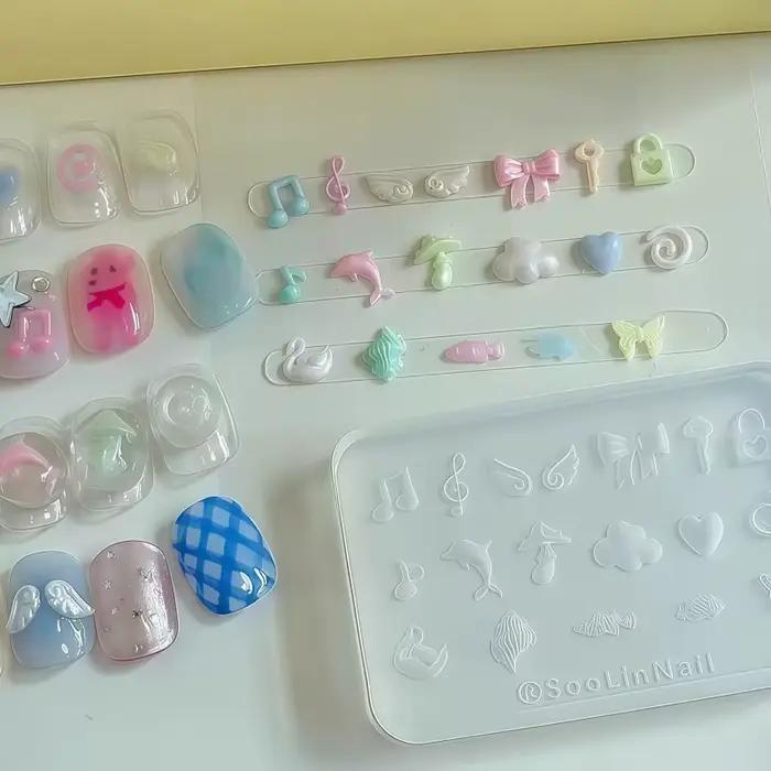 Priehľadná silikónová forma Y2K na 3D nechtové dekorácie