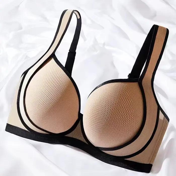 Dámska push-up podprsenka z úpletu