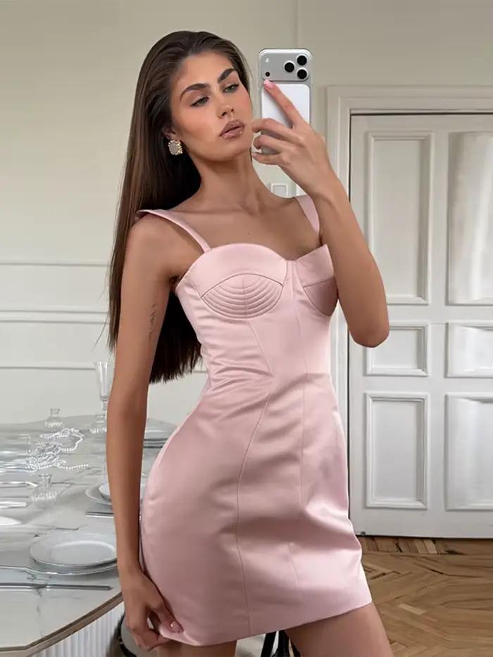 Robe Courte Moulante Bustier Femme Sexy à Bretelles Fines Sans Manches Dos Nu Cintrée à la Taille Chic