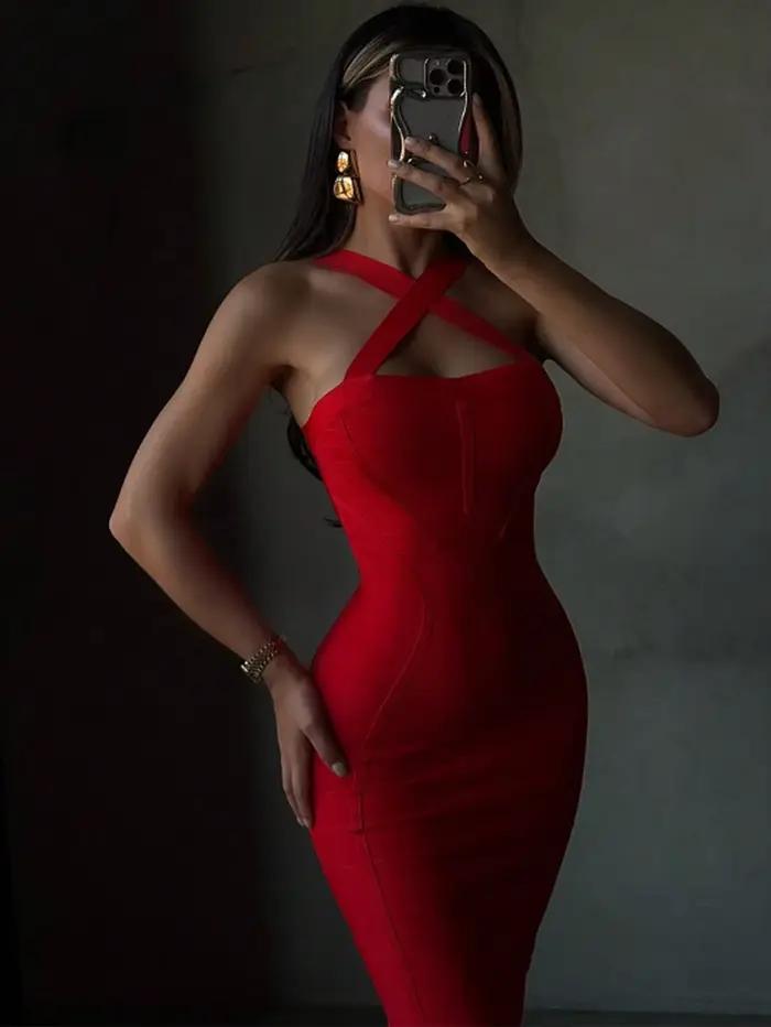 Sexi červené rebrované midi šaty s výstrihom pre ženy