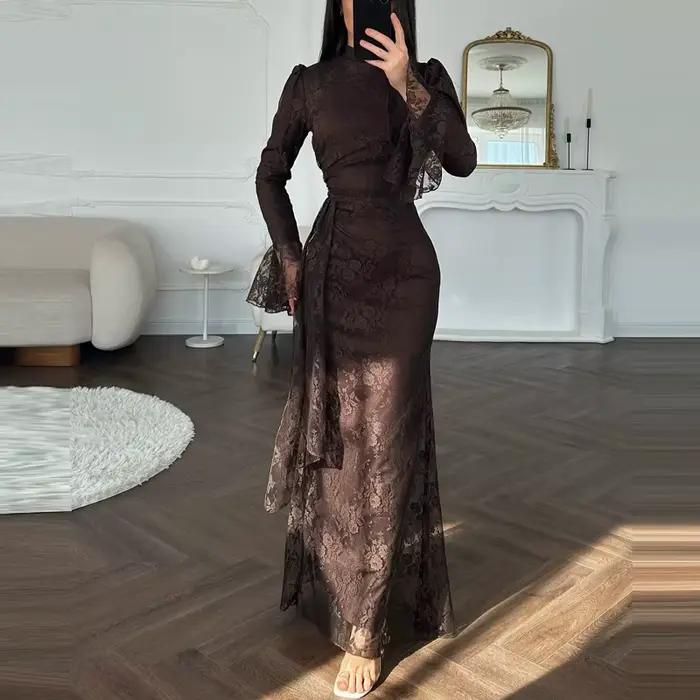 Elegantné večerné šaty z vyšívanej čipky pre ženy