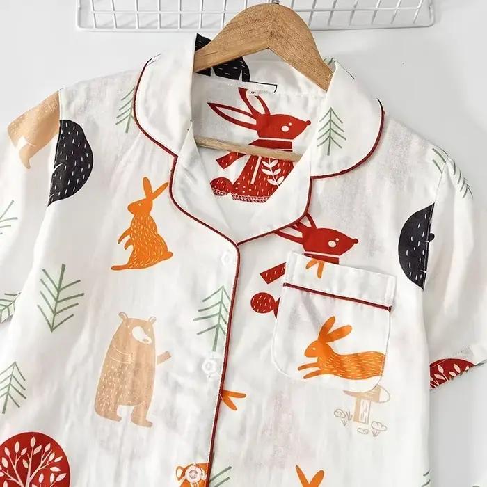 Jednoduché japonské pyžamo pre ženy