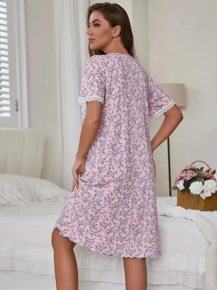 Romantické nočné oblečenie – Elegantné