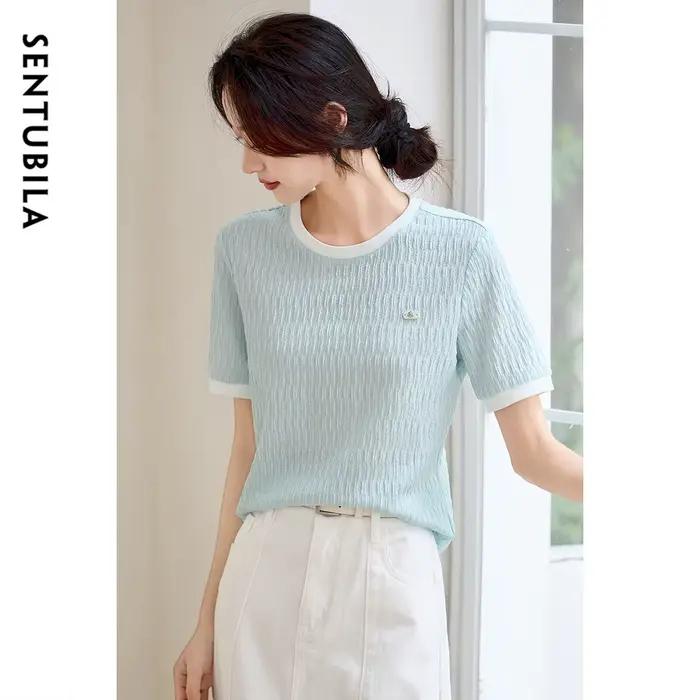 T-shirt Sentubila en polyester et élasthanne pour femmes, style décontracté et élégant, parfait pour l'été et toutes occasions spéciales