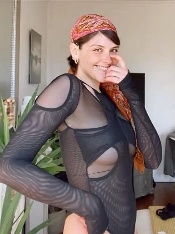 Priehľadný overal pre ženy