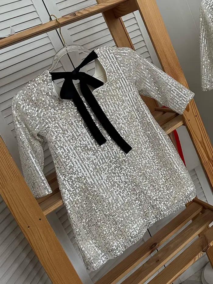 HETISO – elegantné večerné šaty s dlhými rukávmi