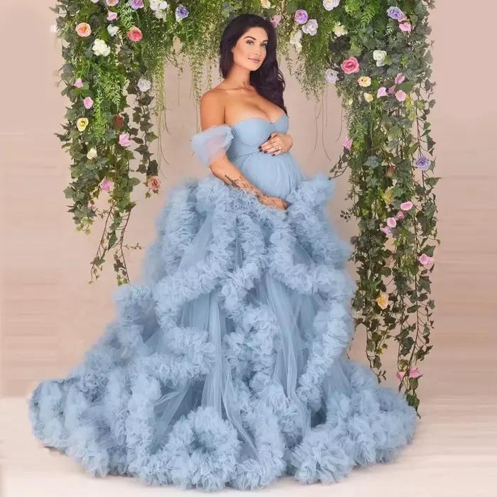 Robe tutu de maternité pour séance photo – Tissu en tulle transparent avec fente haute sur le devant, détails à volants et silhouette fluide.Lingerie